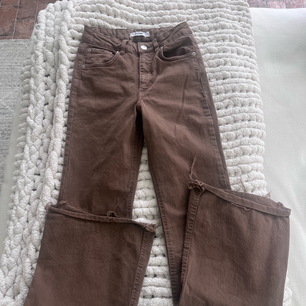 Garage Brown Distressed Jeans